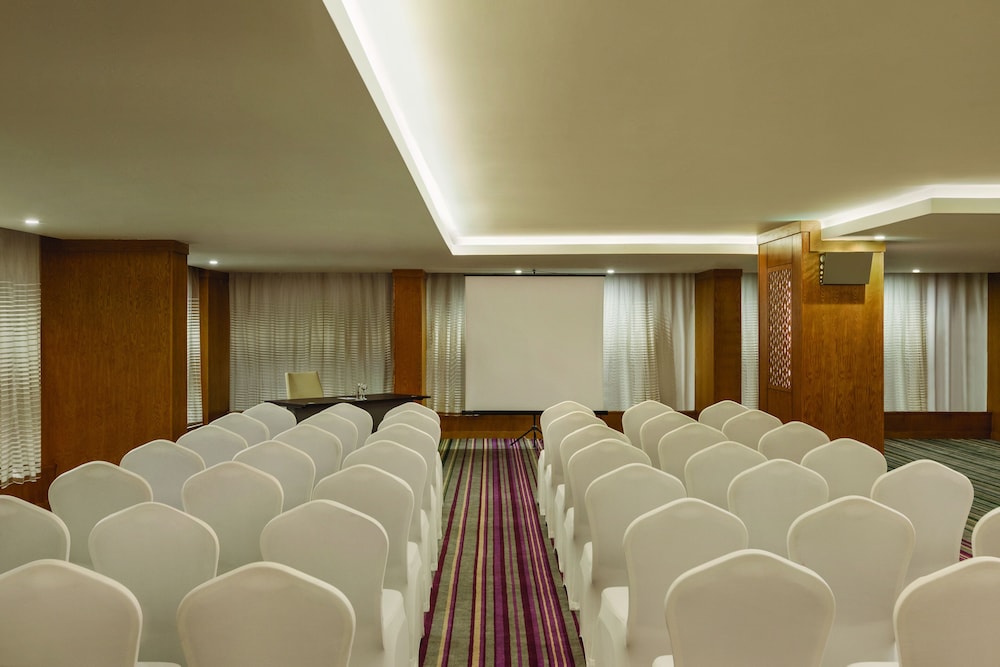 فندق فيفيد جدة(Vivid Hotel Jeddah) 45/48