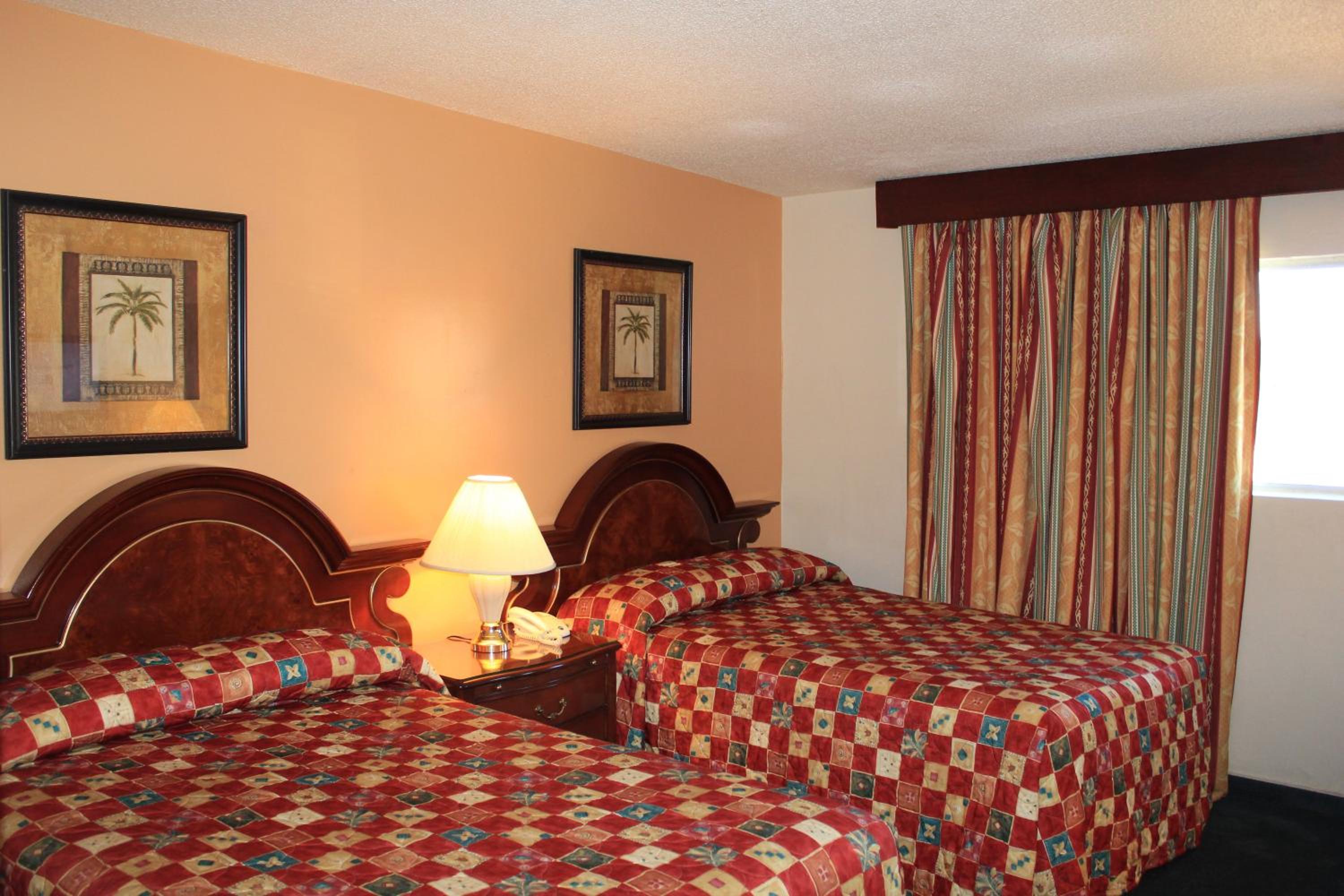 Grand Inn 17/38