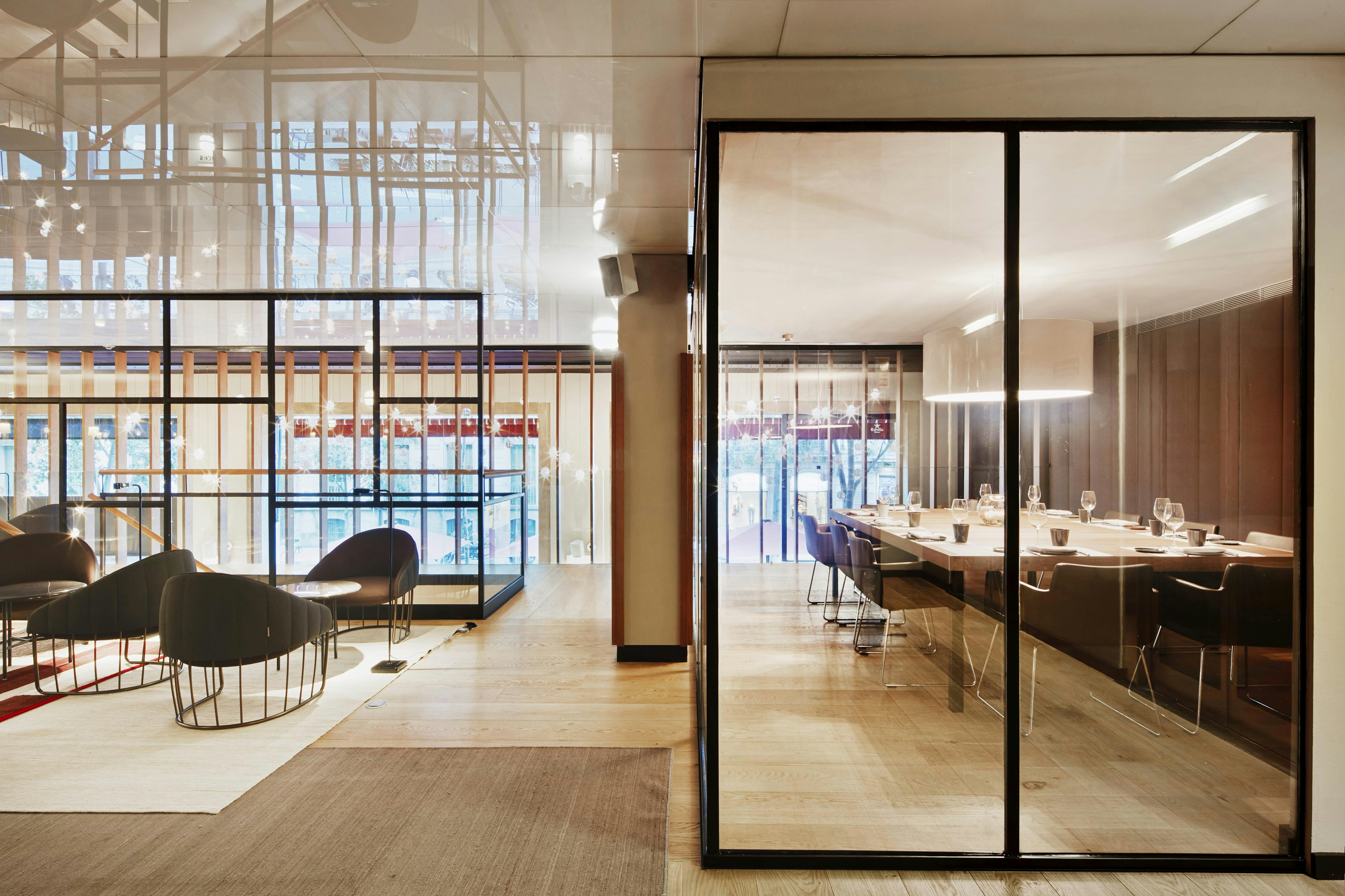 Alexandra Barcelona Hotel Curio Collection By Hilton 48/90