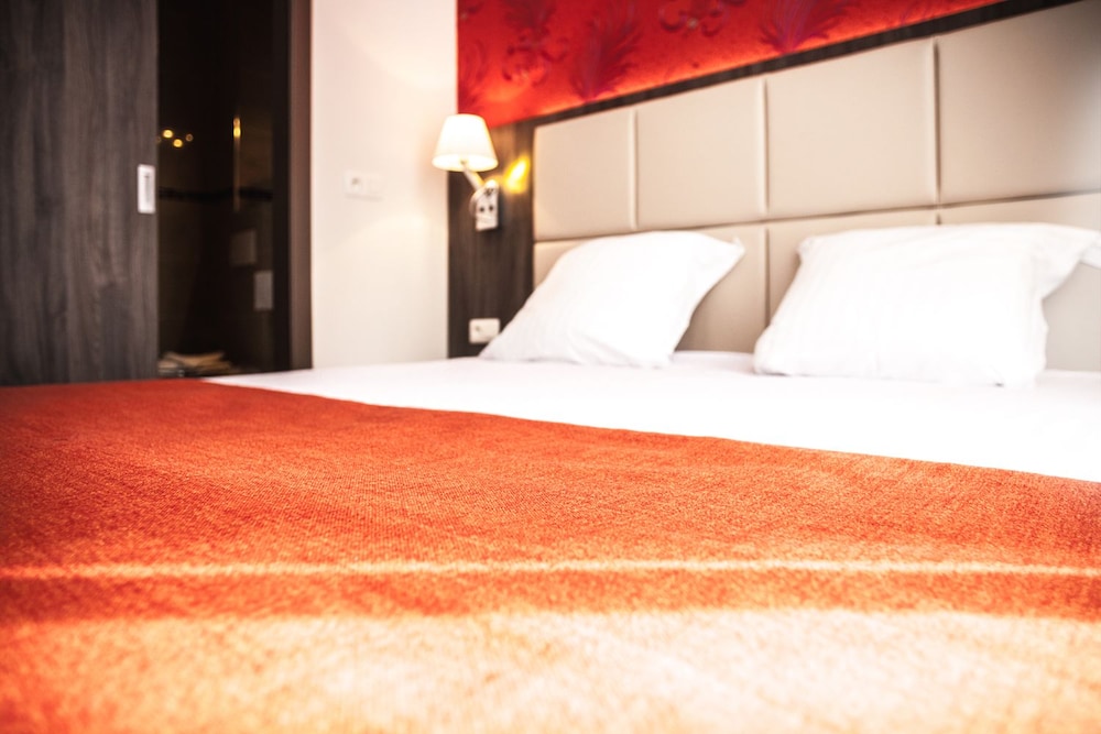 Dansaert Hotel 13/34
