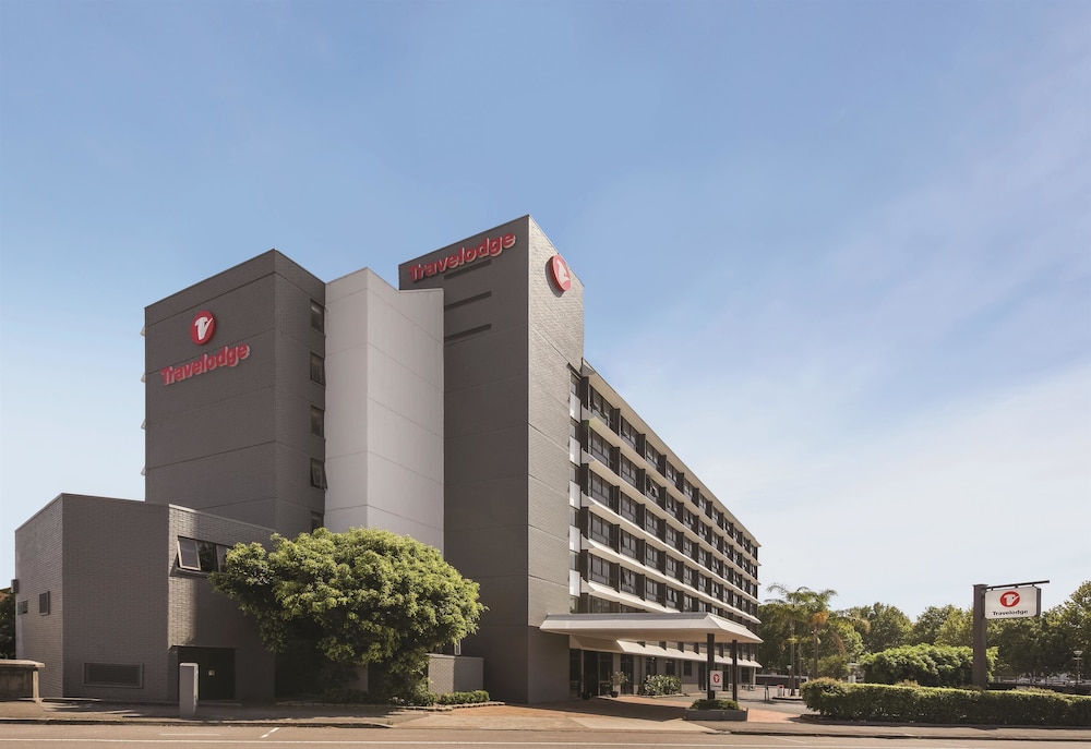 Mercure Newcastle 1/50