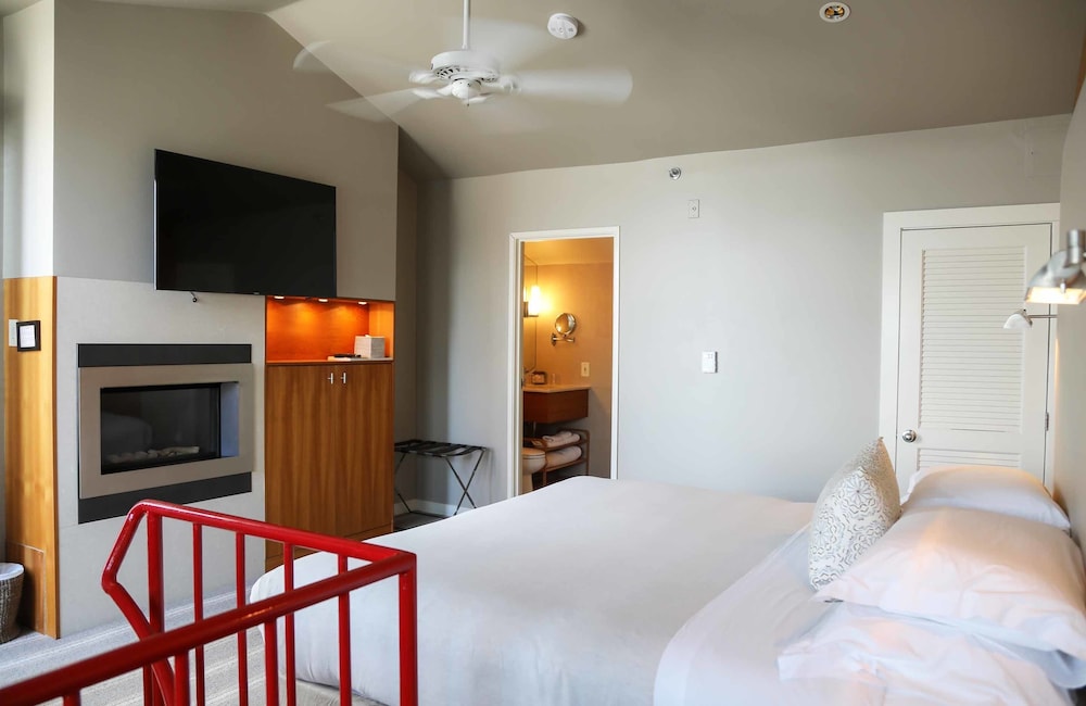 Mill Street Inn 10/55