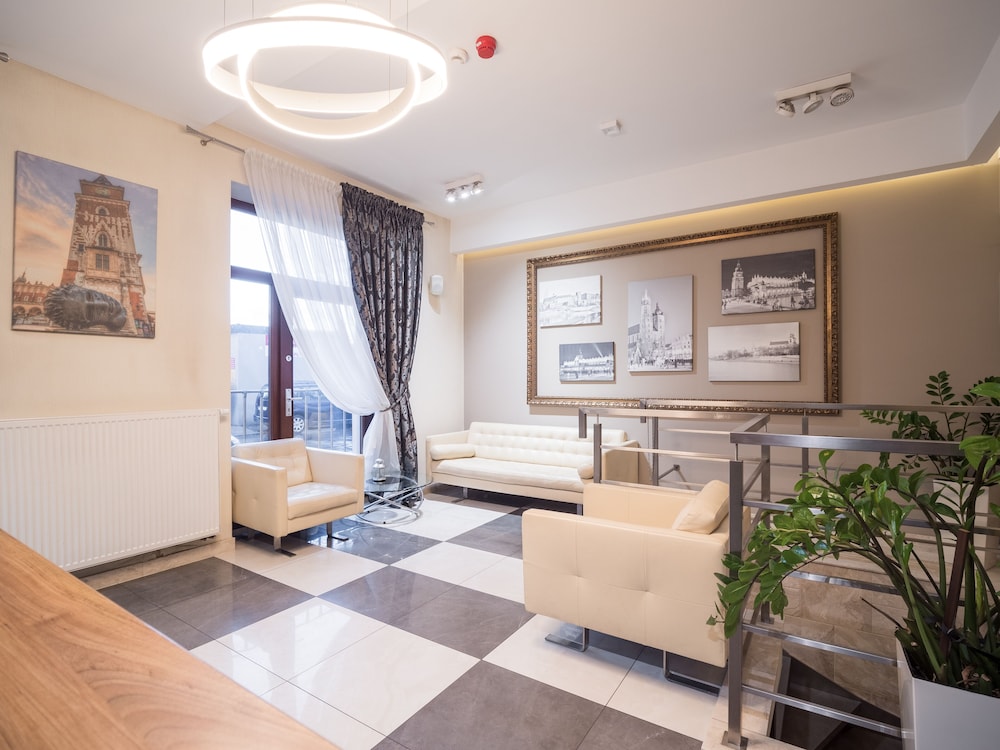 Hotel Miodowa 28/43