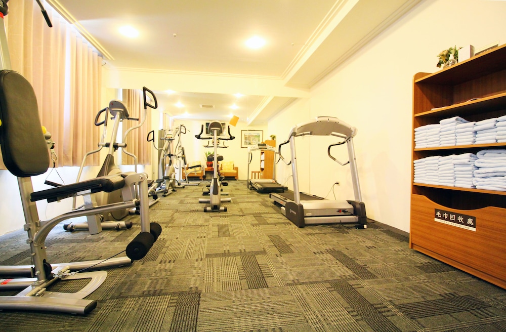 Yaling Hotel 23/40