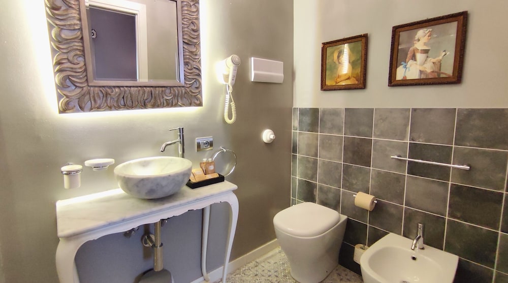 Dimora Bellini Luxury Rooms And Breakfast 44/50