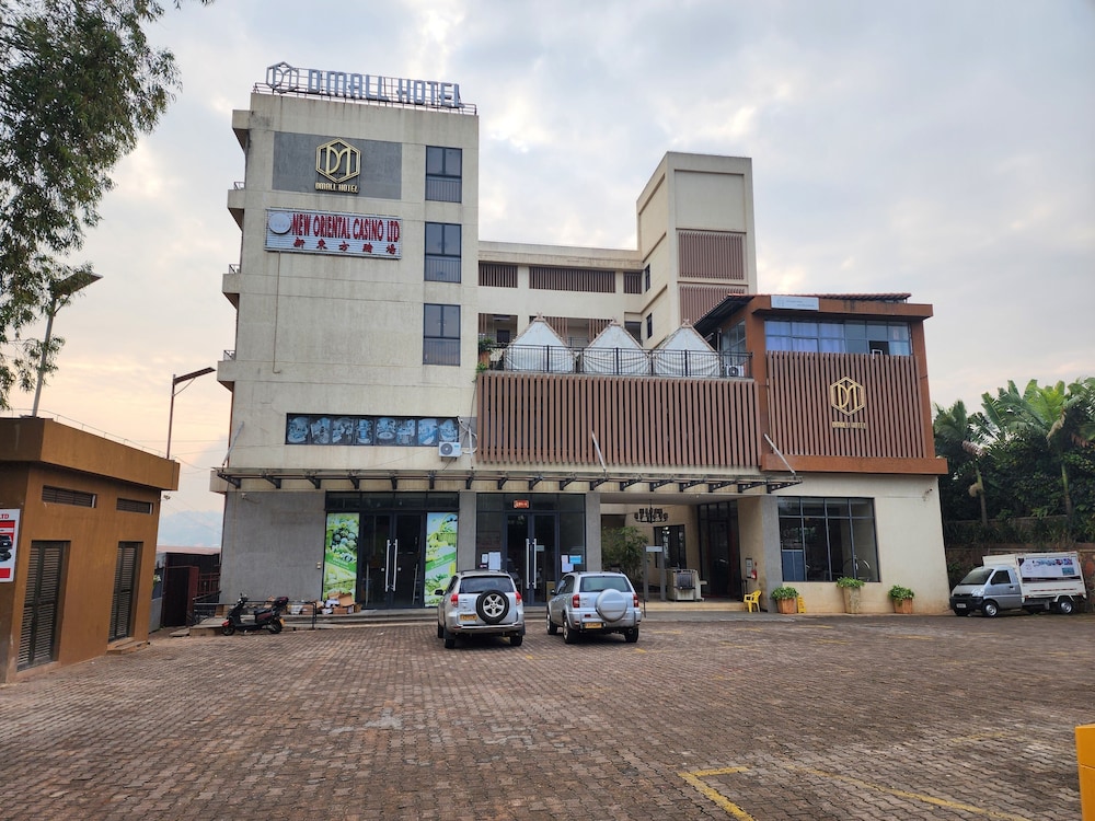 Dmall Hotel 40/50