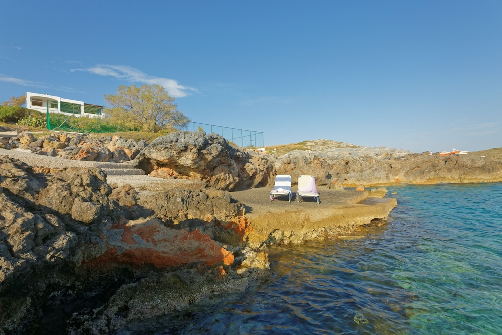 Alianthos Suites 34/50