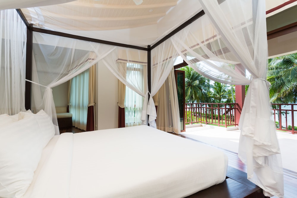 Amatapura Beach Villa 12 26/57