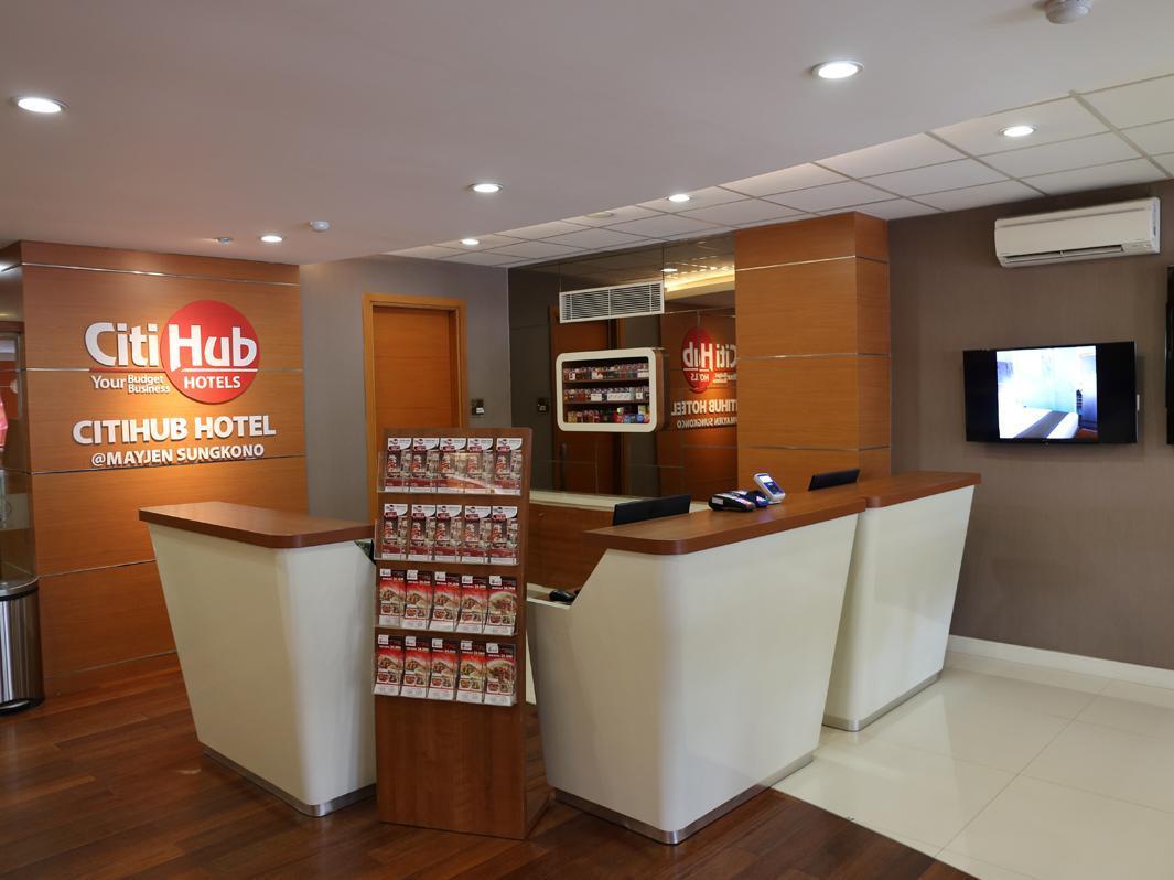 Citihub Hotel Mayjend Sungkono Surabaya 14/38