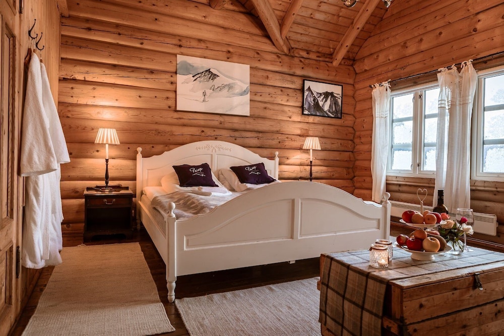Phillipshaugen Lodge 23/48