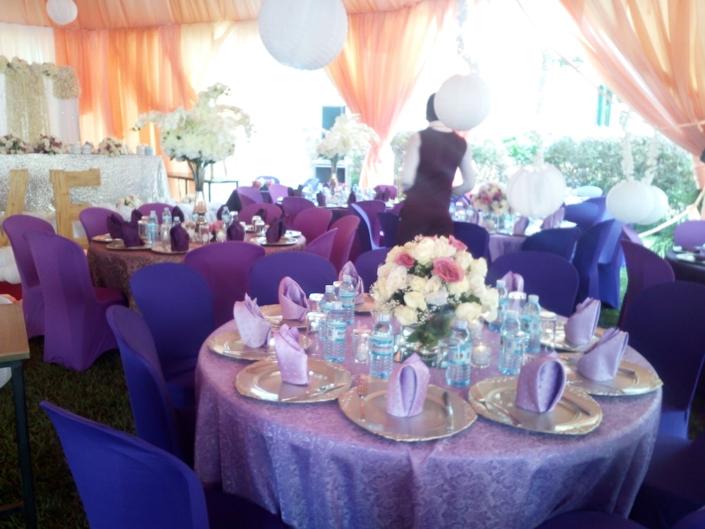 Nile Village Hotel 24/40