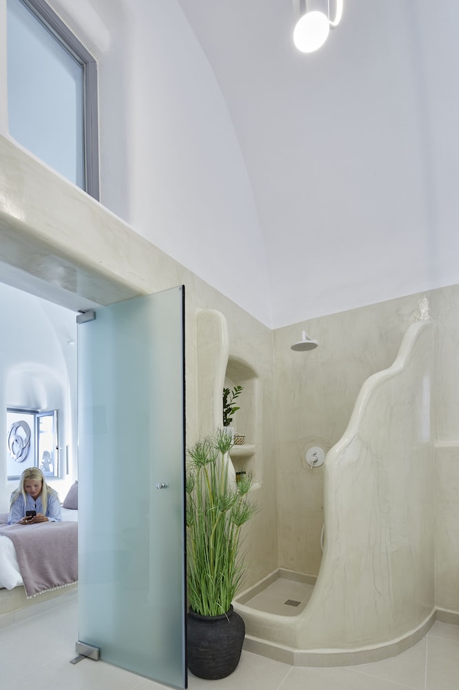 CAVE, PREMIUM, SUITE, PLUNGE POOL