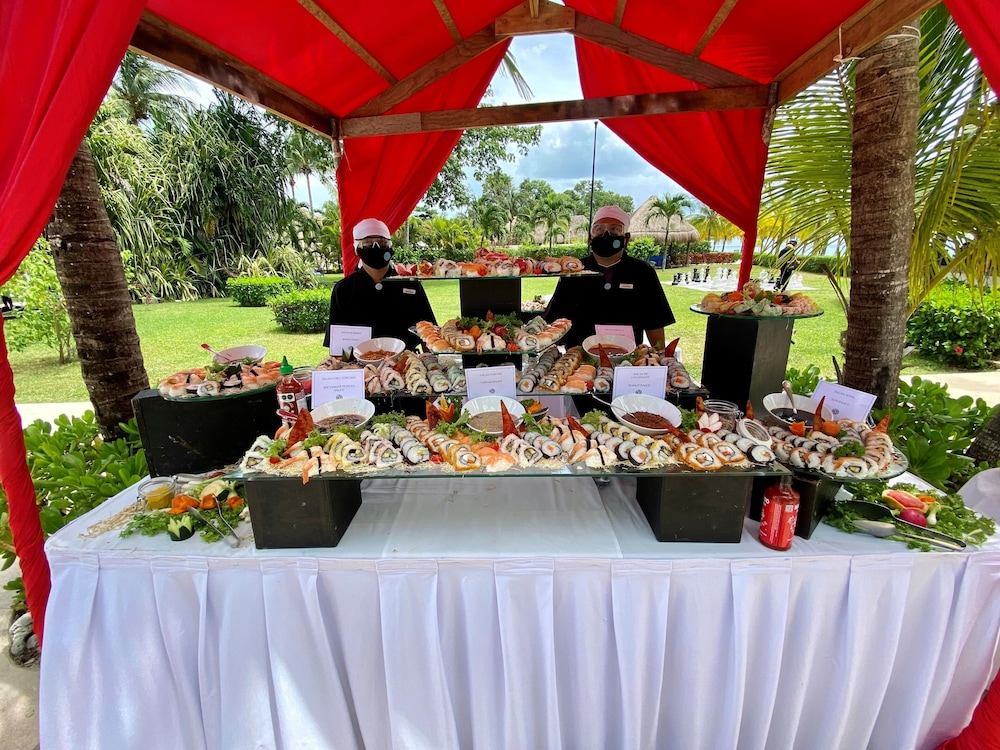 Allegro Cozumel 3/73