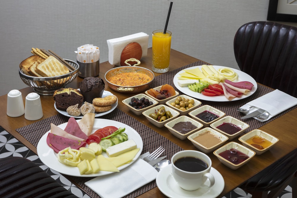 Buem Hotel Kosuyolu 36/50