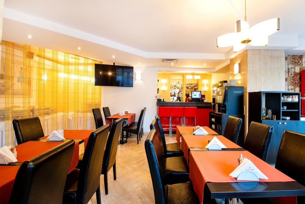 Hotel Duke Armeneasca 53/65