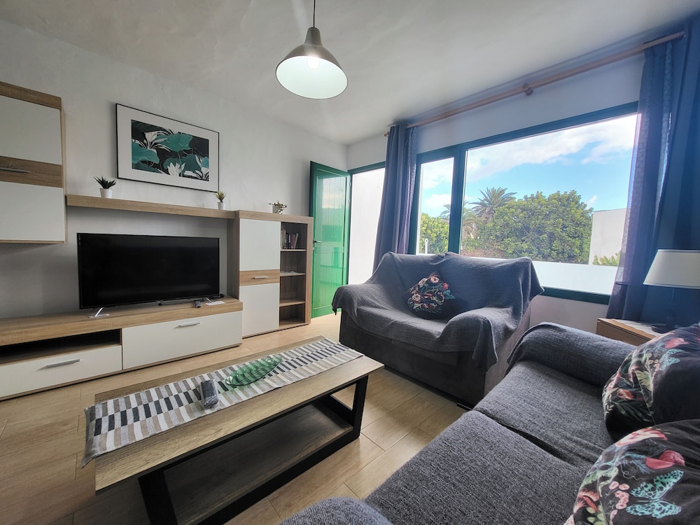 Gueldera Apartments 32/50