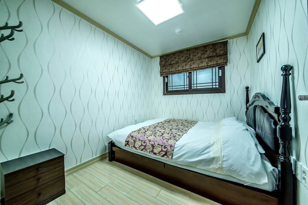 Jungmun Jejuhue Pension 11/44
