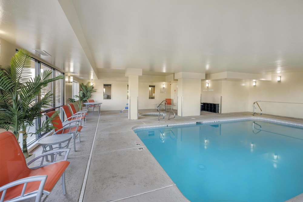 Best Western Plus The Four Corners Inn 43/69