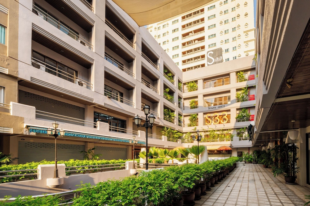 S33 Compact Sukhumvit Hotel 5/78