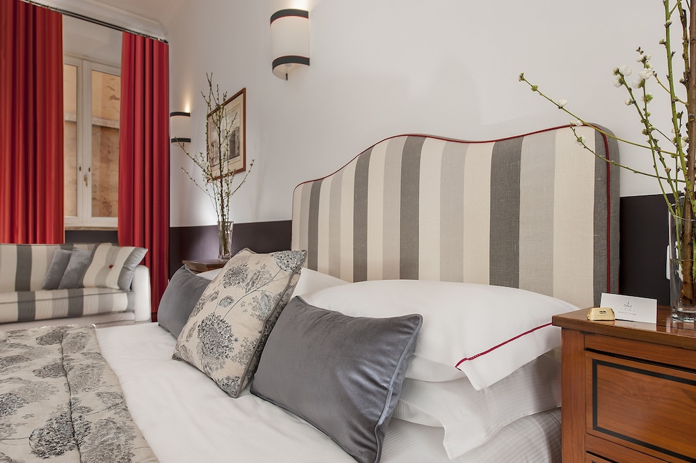 COMFORT, DOUBLE BED