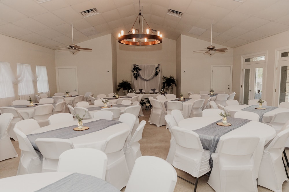 Frio Springs Lodges 39/50