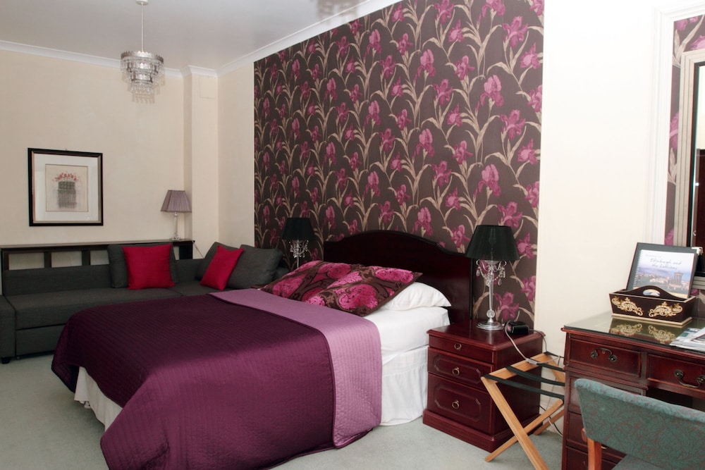 Edinburgh Thistle Hotel 20/50
