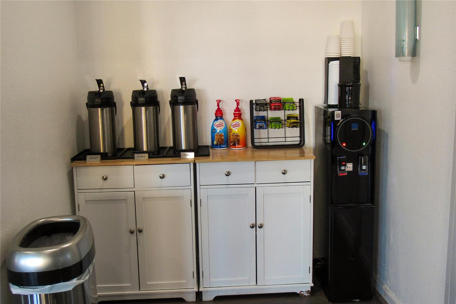 Capri Suites Anaheim, CA 16/21