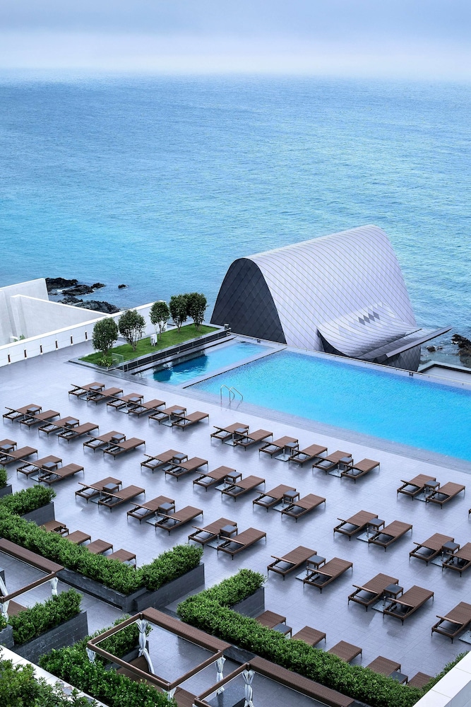 Ananti at Busan Cove 41/75