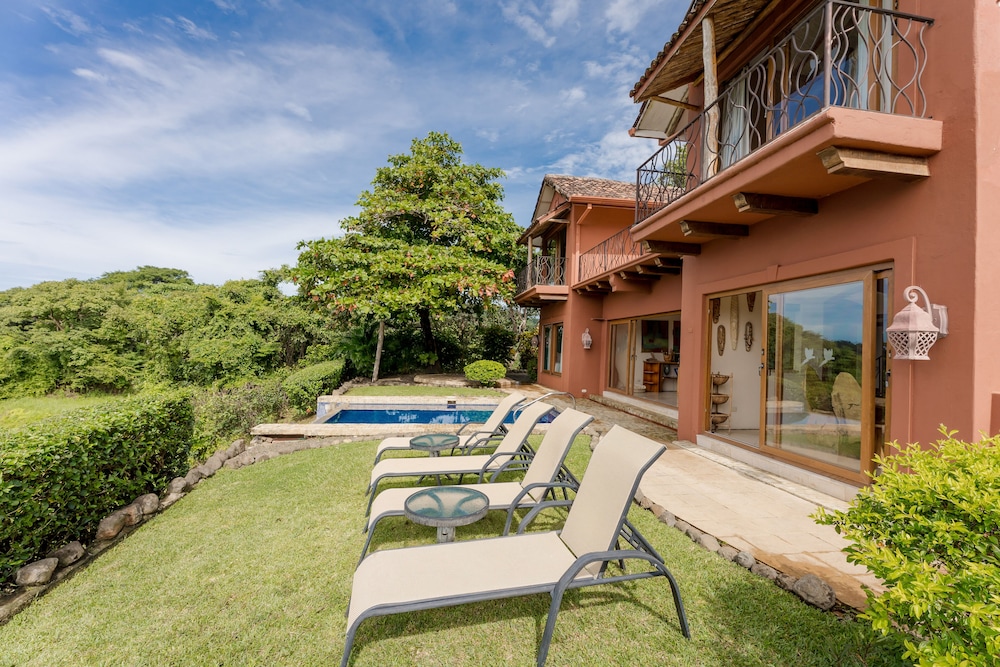 Autograph Collection Hotel Punta Islita 72/76