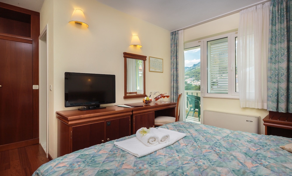 Hotel Villa Bacchus 11/50