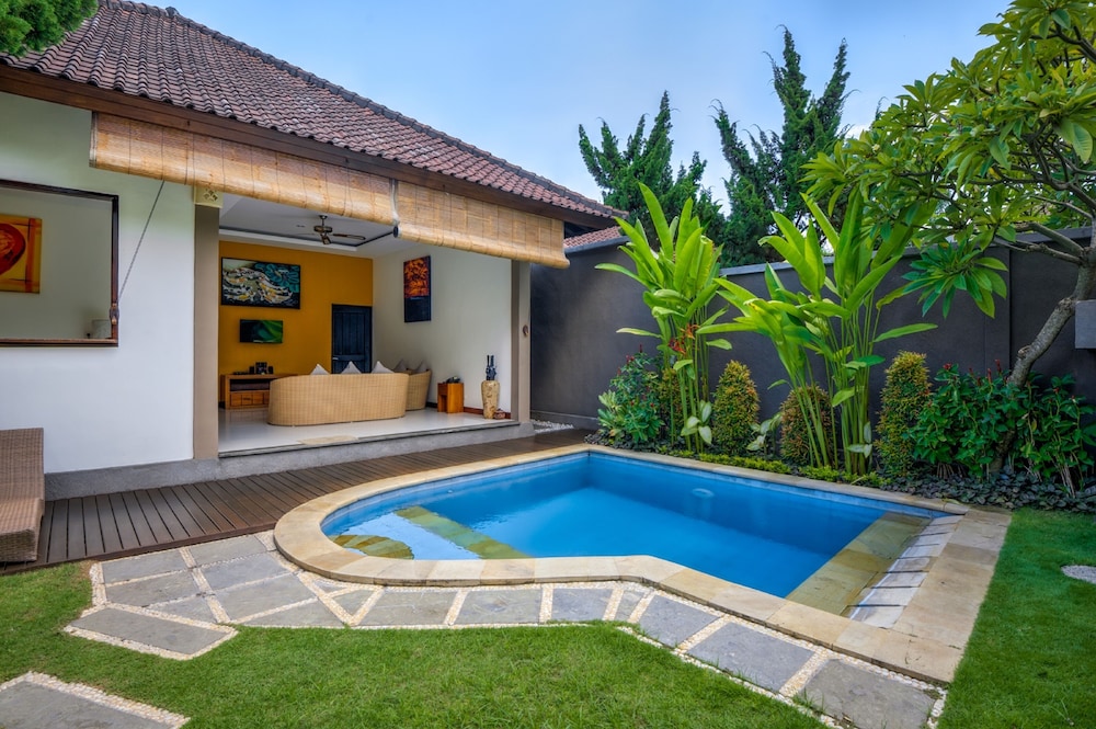 Gracia Bali Villas & Apartment 65/71