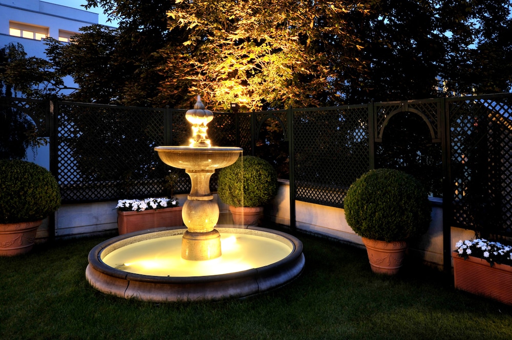Hotel Ludwig van Beethoven 48/50