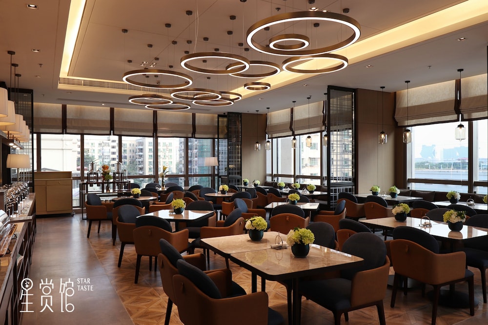Royal Star Apartment Central City Branch 39/50