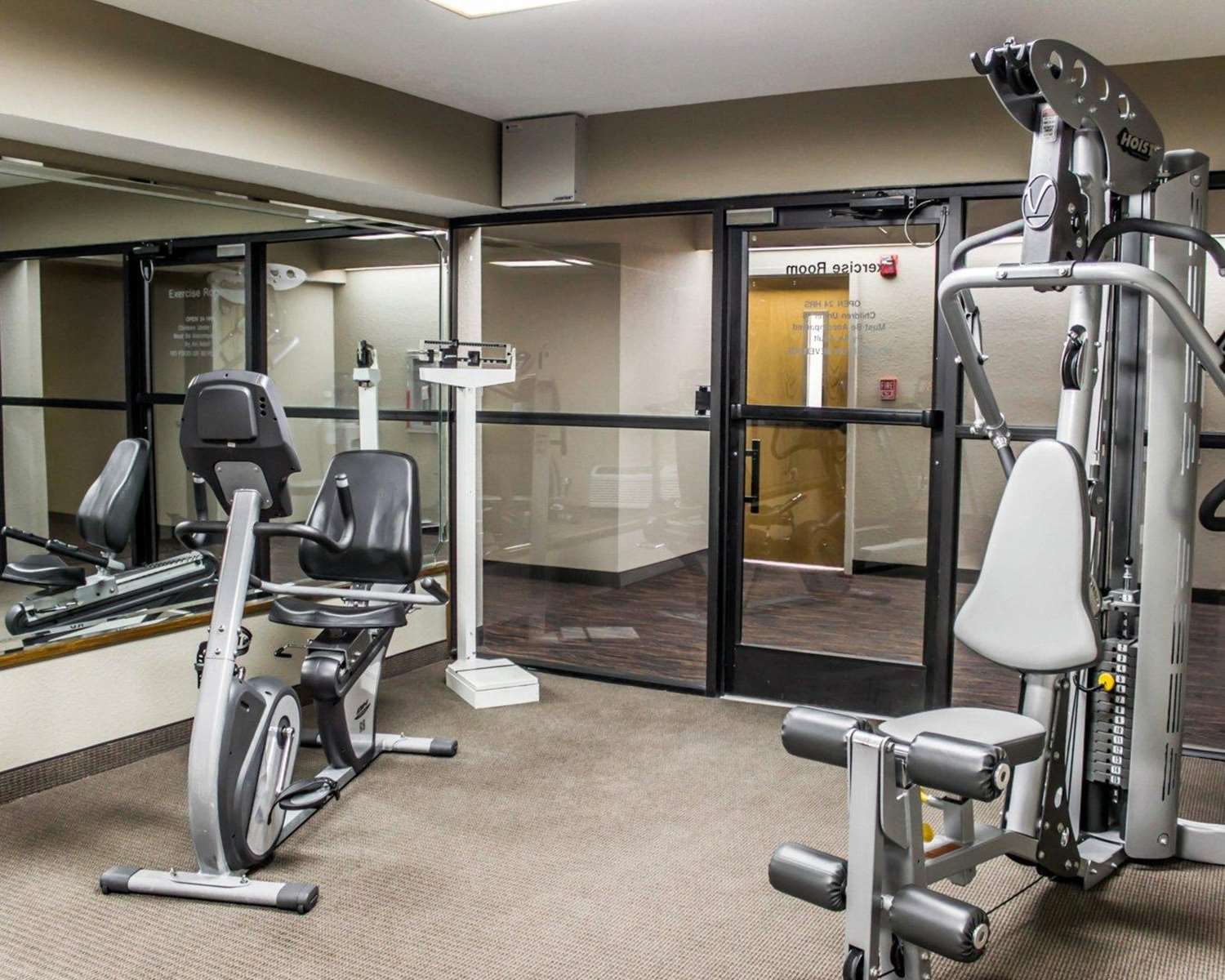 Sleep Inn & Suites Spring Lake - Fayetteville near Fort Bragg 8/17