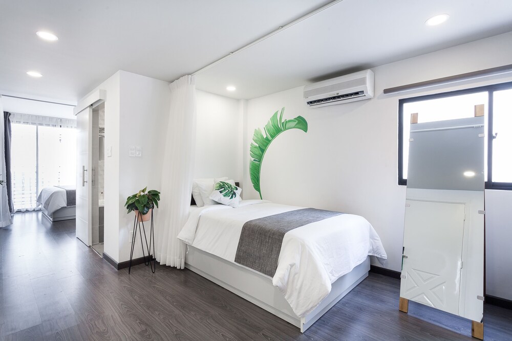 La Regatta Boutique Residences 16/72