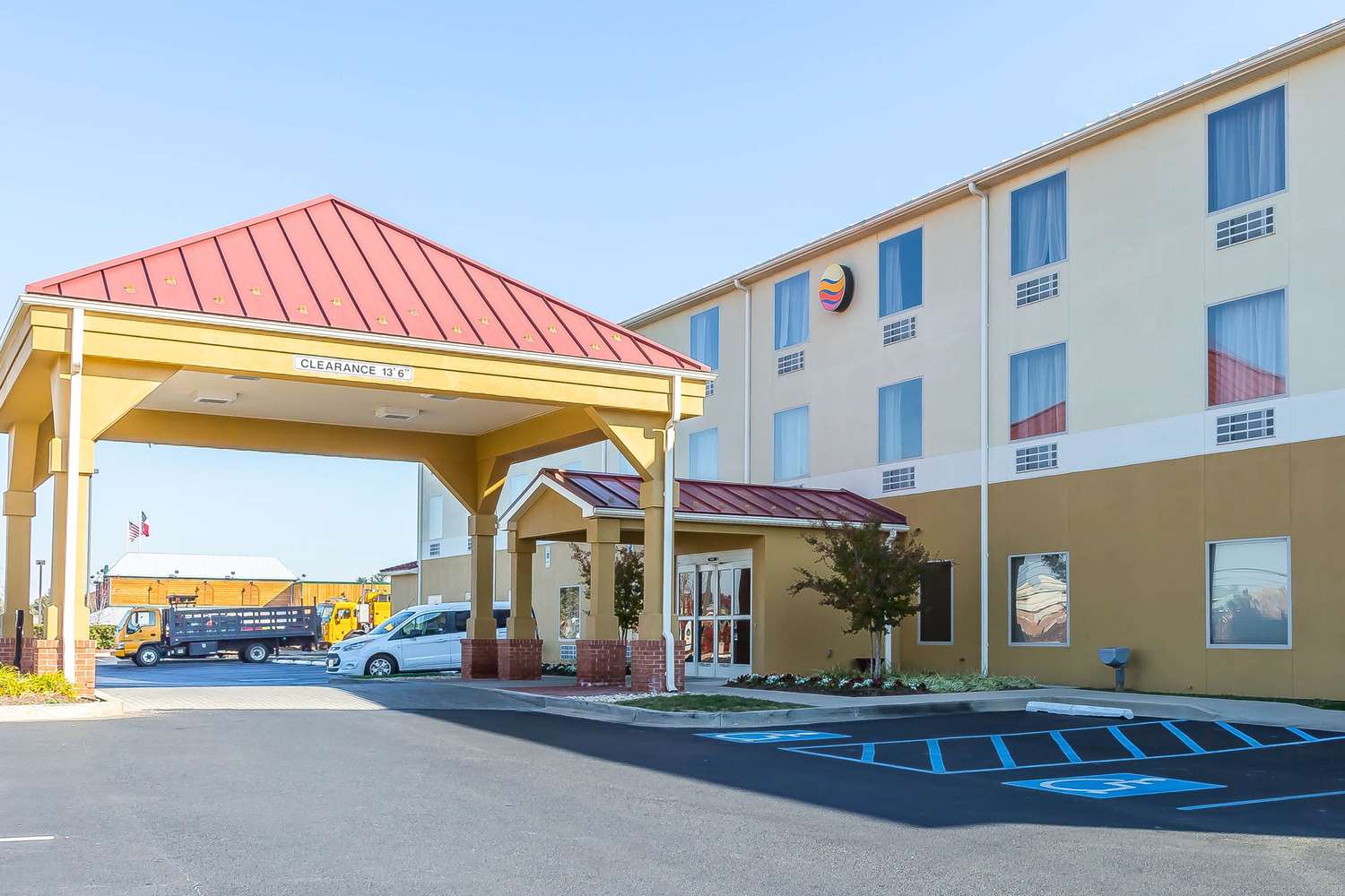 Comfort Inn Frederick - Ballenger Creek 16/18