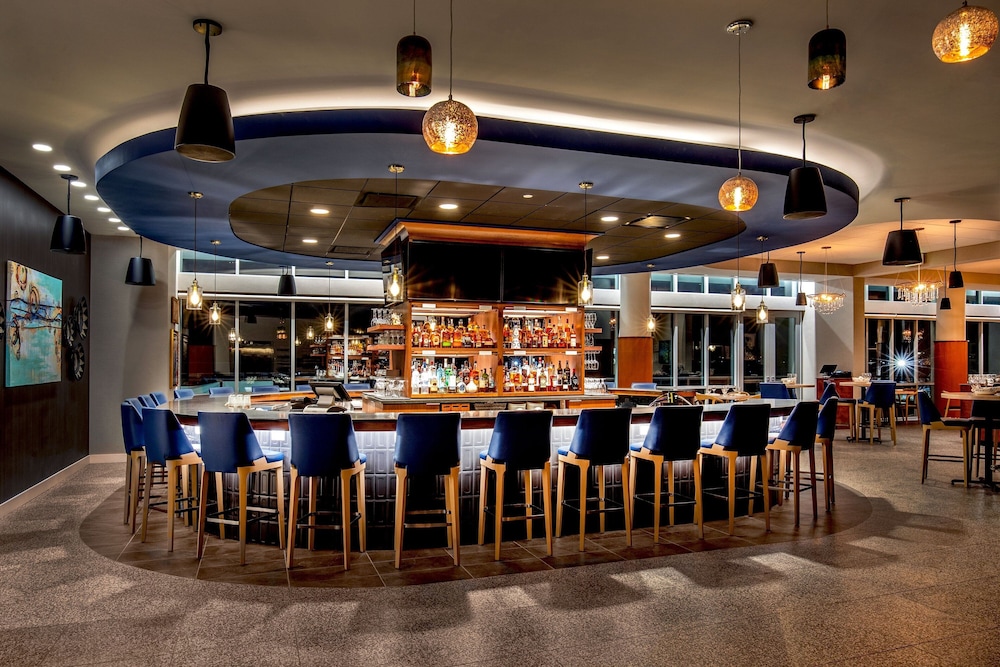 SpringHill Suites by Marriott Boston Logan Airport Revere Beach 17/25