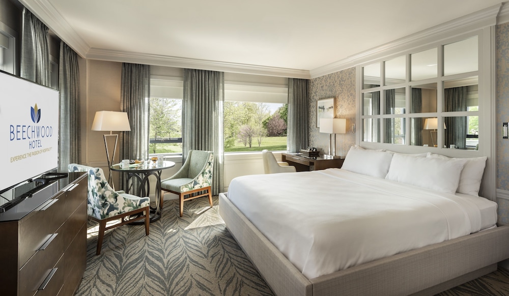 Beechwood Hotel 8/50