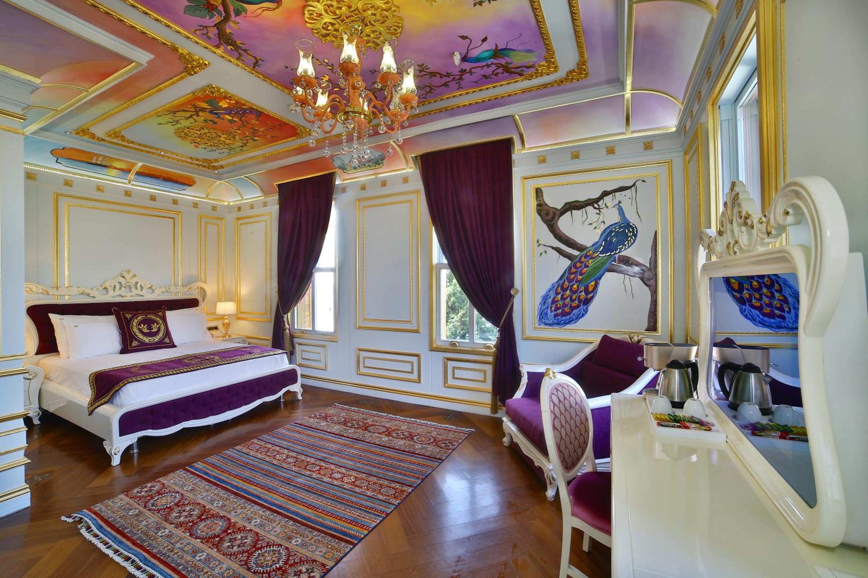 Mansion, Sea View