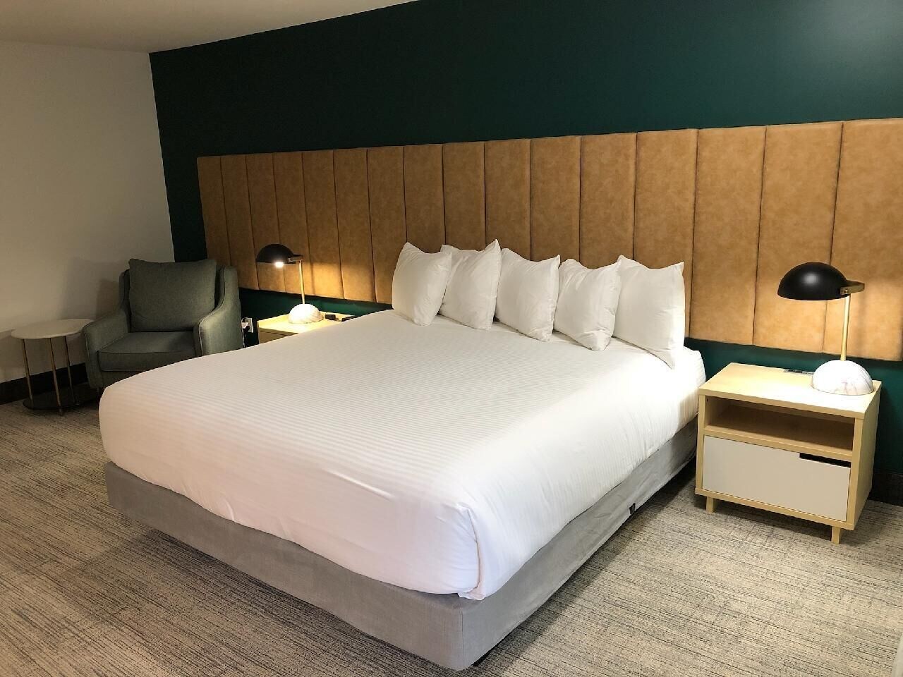 غرفة قياسية بسرير كينج، Best Western Portland West Beaverton 9/10