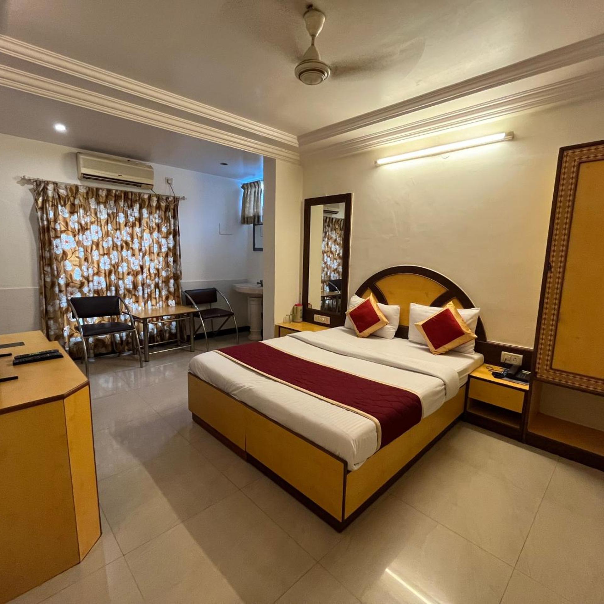 Ganga Sagari Hotel 14/20