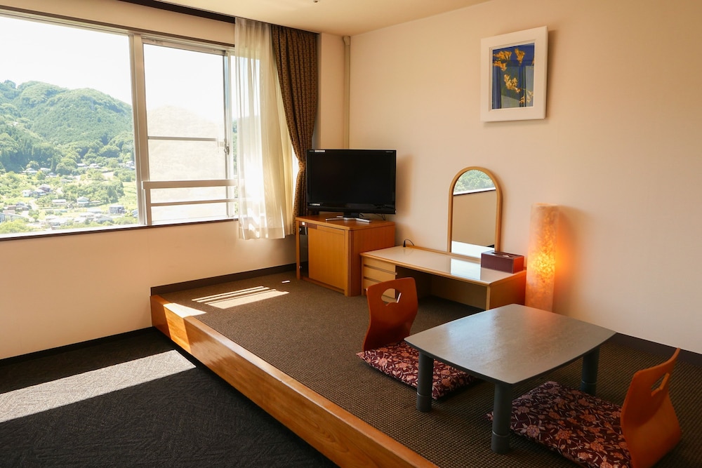 Kamenoi Hotel Nagatoro Yorii (ex Kanpo No Yado Yorii) 38/62