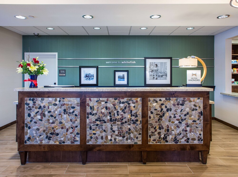 Hampton Inn Suites Whitefish Mt 4/45