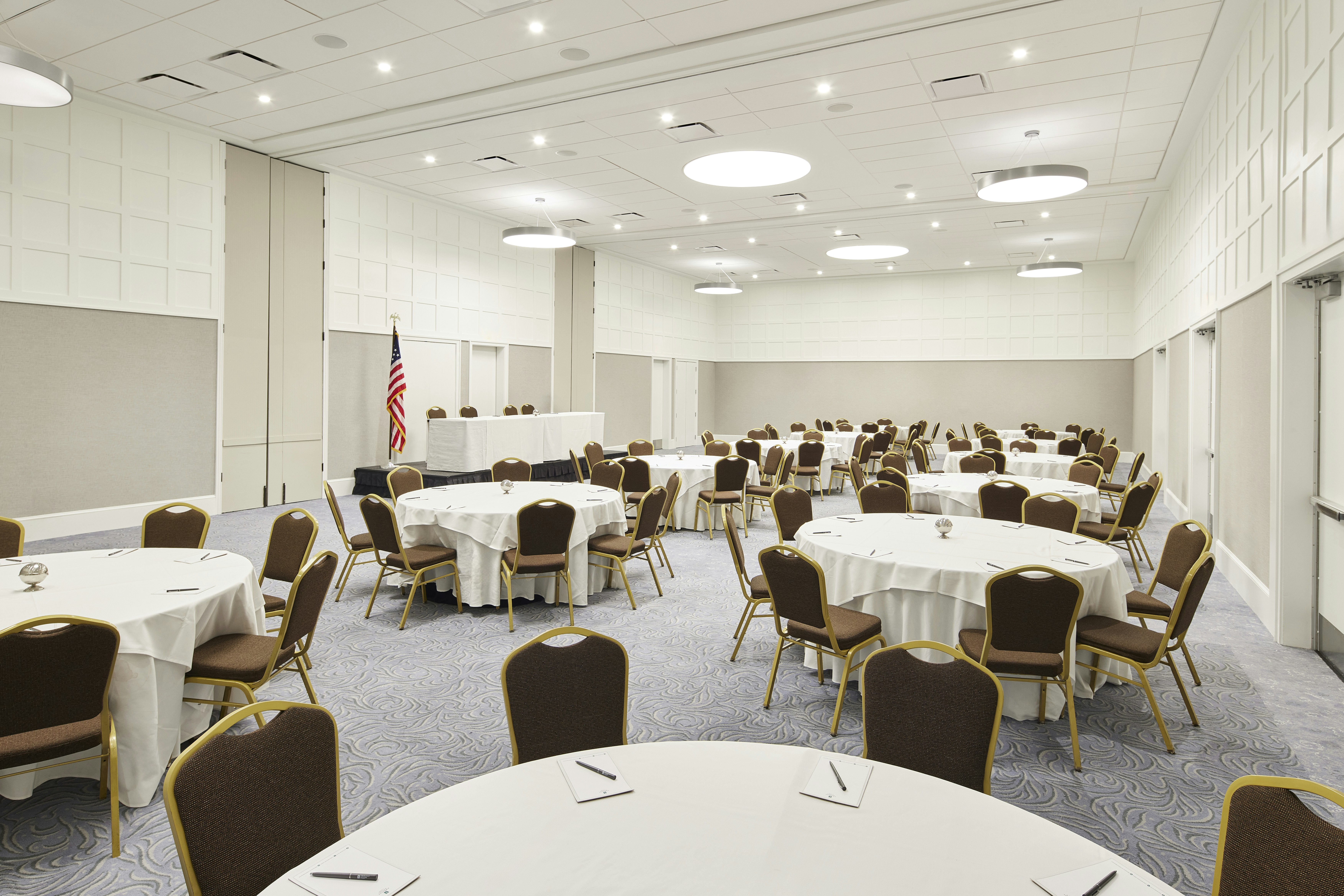 Embassy Suites Alexandria Old Town 49/51