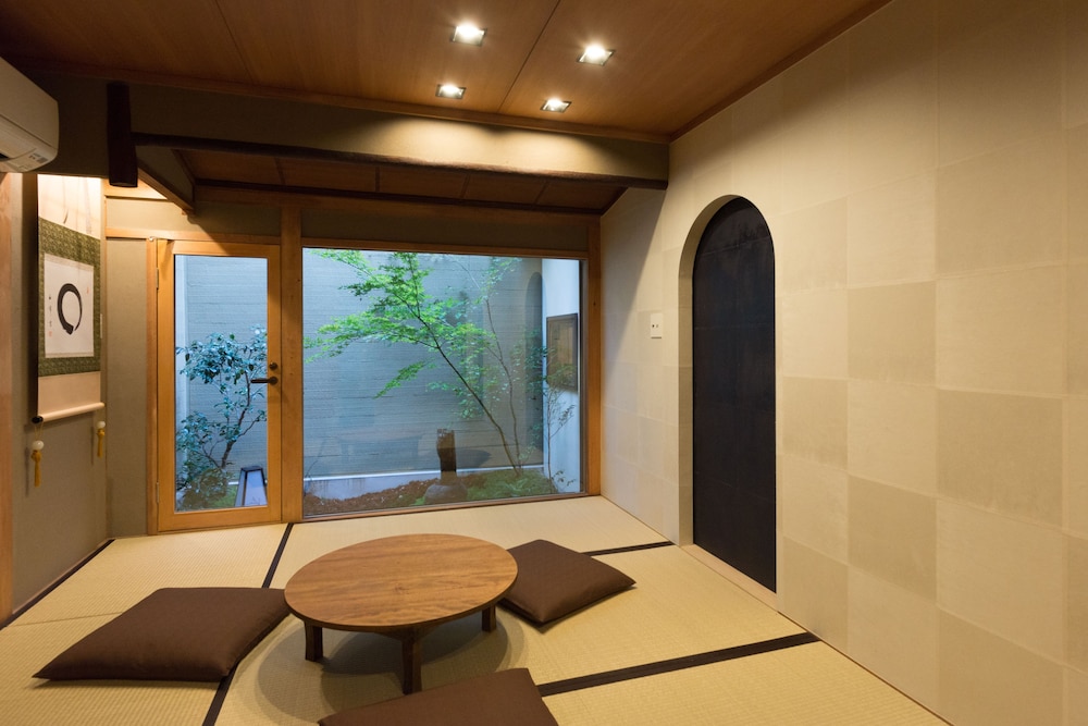 Kakishibu-An Machiya Residence Inn 26/33