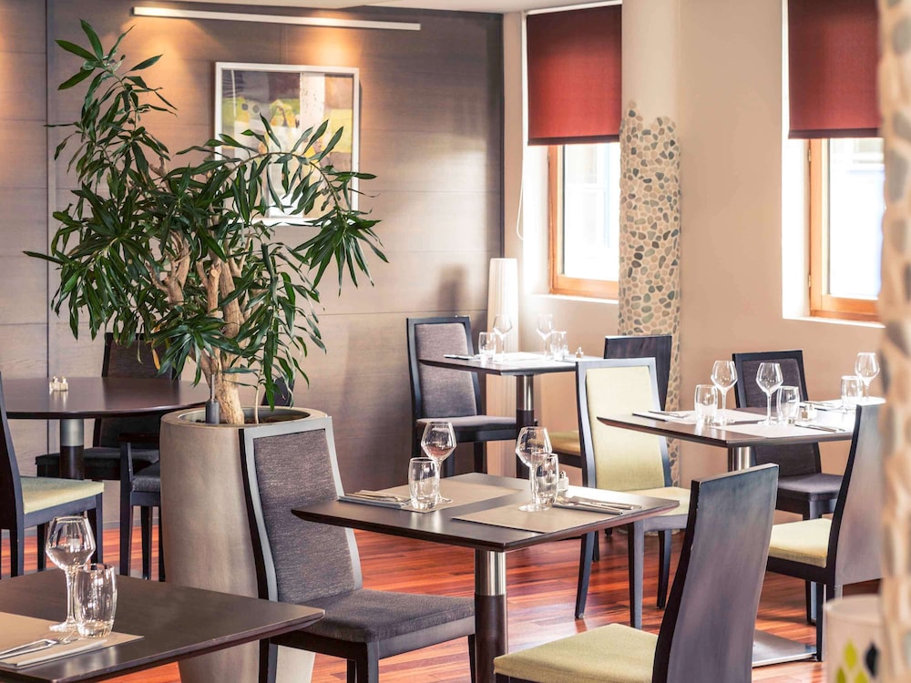 MERCURE RENNES CESSON 53/69