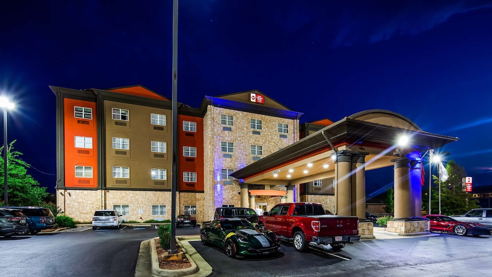 Best Western Plus JFK Inn & Suites 3/49