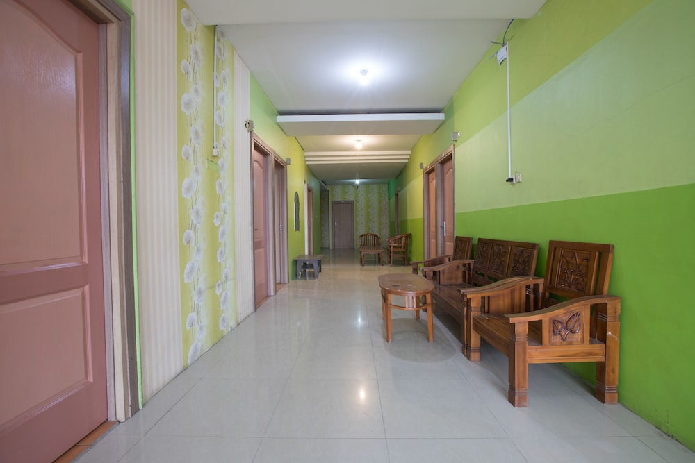 Hotel O Near Summarecon Mall Serpong 38/60