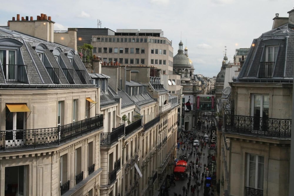 Short Stay Paris Apartments 2/50