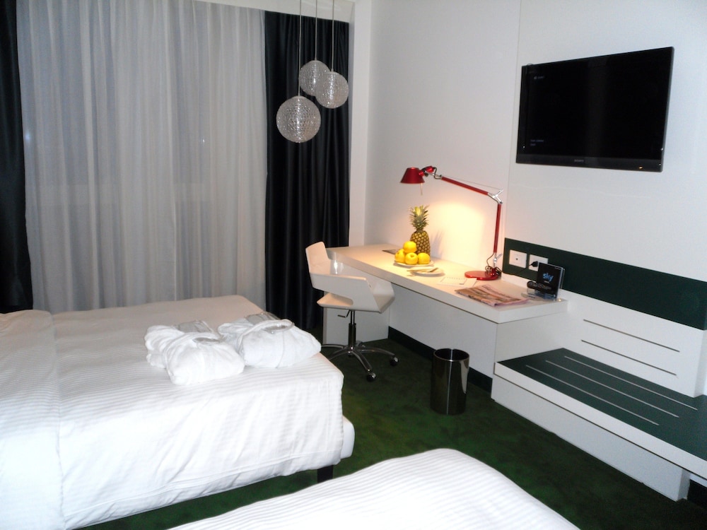 STANDARD, DOUBLE BED